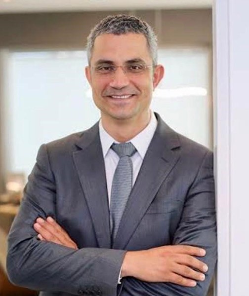 Op. Dr. Oray KARAÇAYLI 