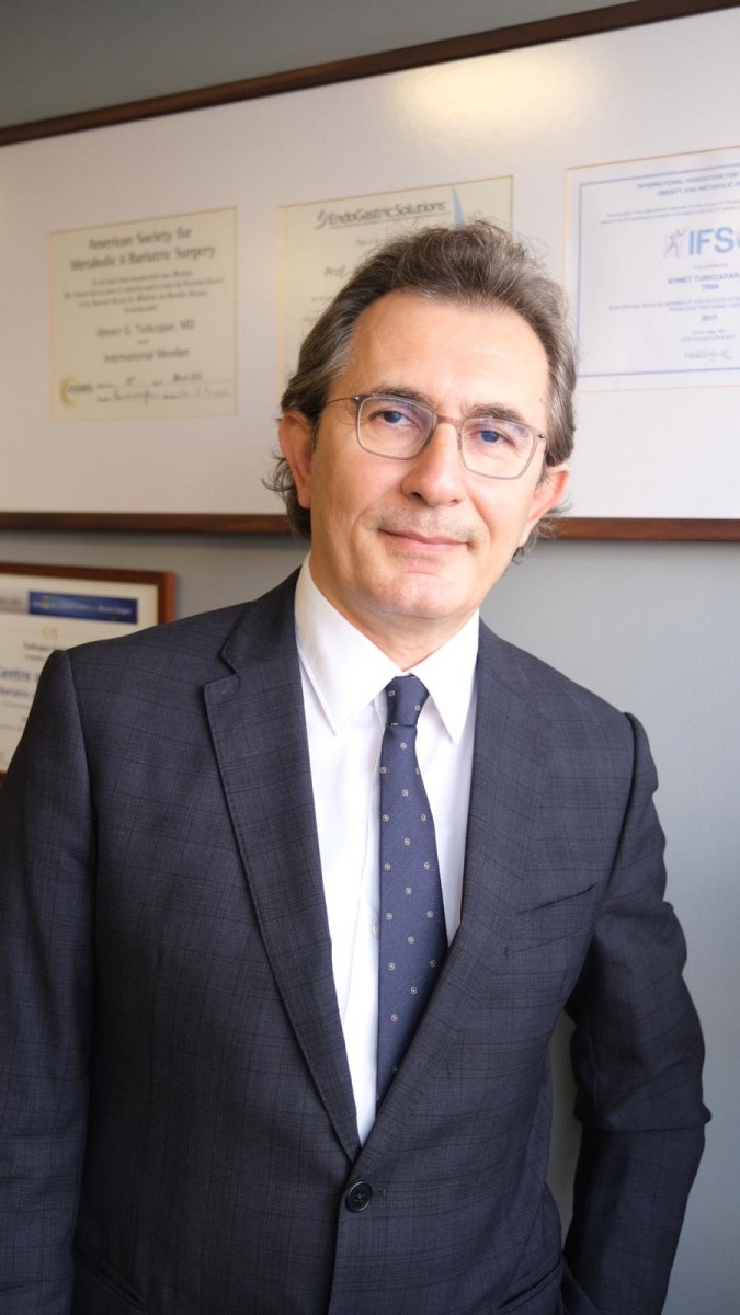 Prof. Dr. Ahmet Gökhan Türkçapar Prof. Dr. Ahmet Gökhan Türkçapar
